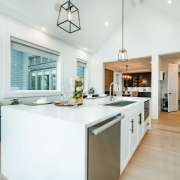Quartz_Sea Ice_Q1024_kitchen Wilsonart