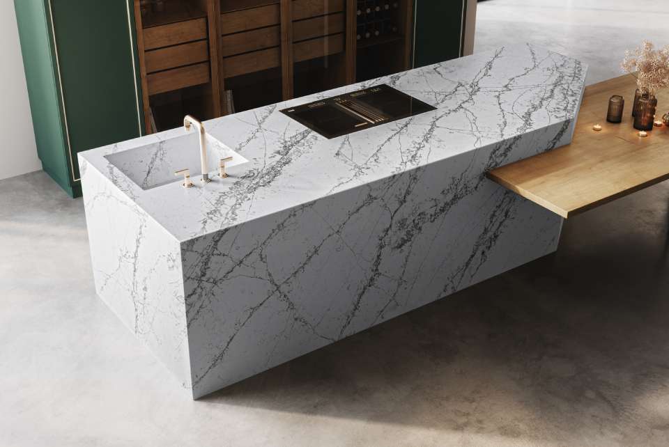 wilsonart-quartz-q4076-verde-peak-kitchen1 Wilsonart
