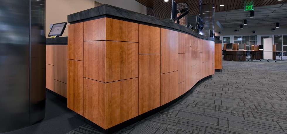 AASU Library Reception Desk