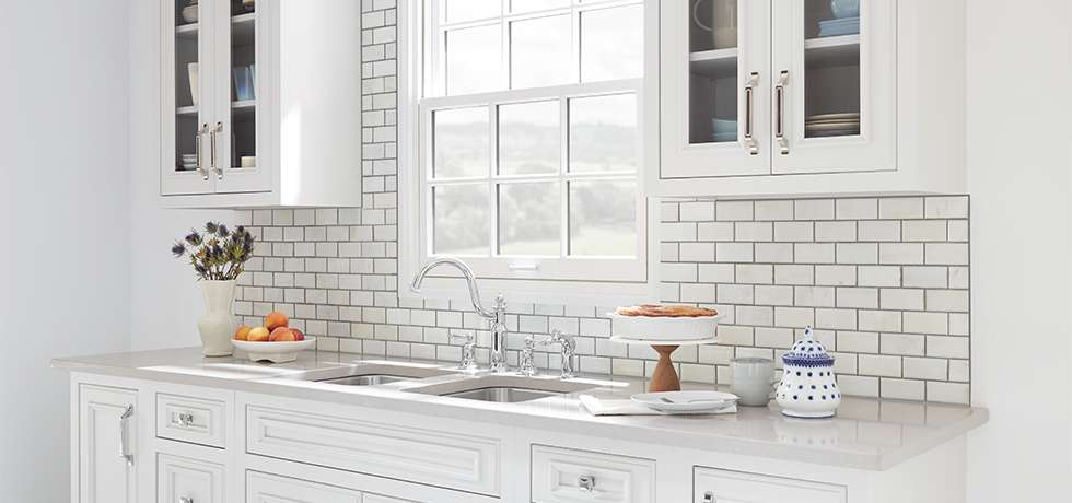 Colonial Kitchen | Wilsonart Quartz