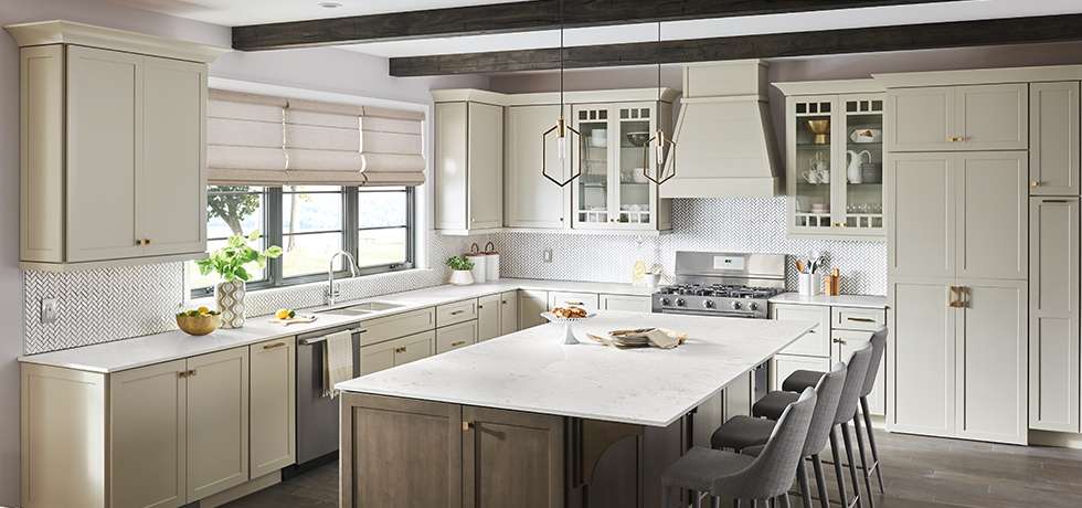 Neutral Kitchens with Countertop Pizzazz