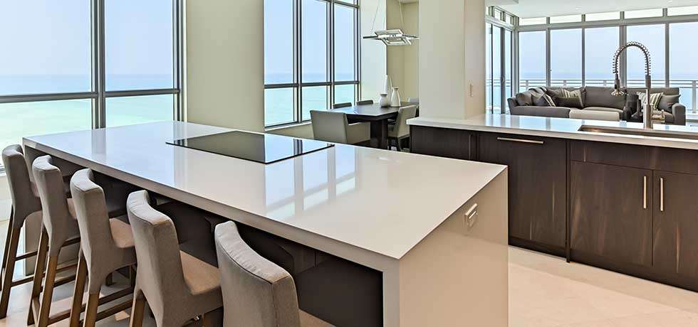 Miami Diplomat Condo | Sleek Modern Kitchen