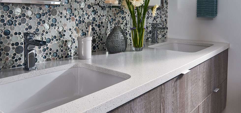 Large, Luxurious Bath | Solid Surface | Morning Ice