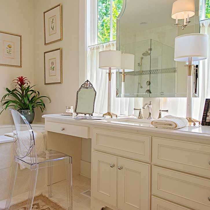 O'More Show House | Quartz Master Bath